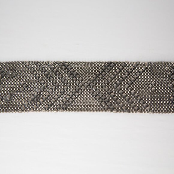 SOLD Silver Artisan Chain Mail Bracelet Cuff with Diamond Pattern - Picture 5 of 6